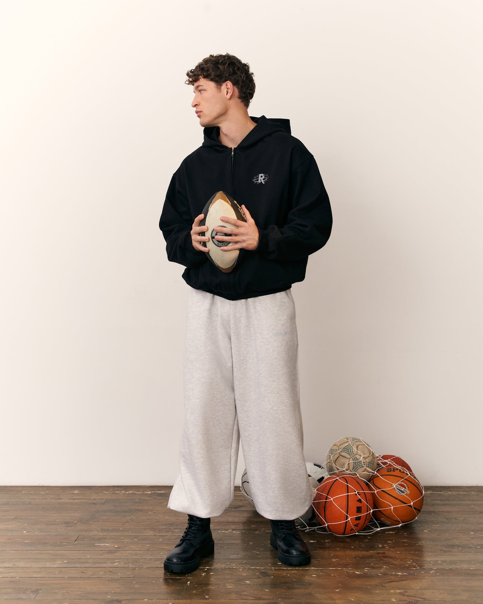 ORBIT ZIP-HOODIE-10
