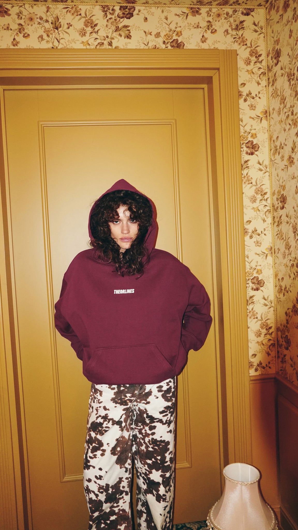 VELVET VINE HOODIE-4