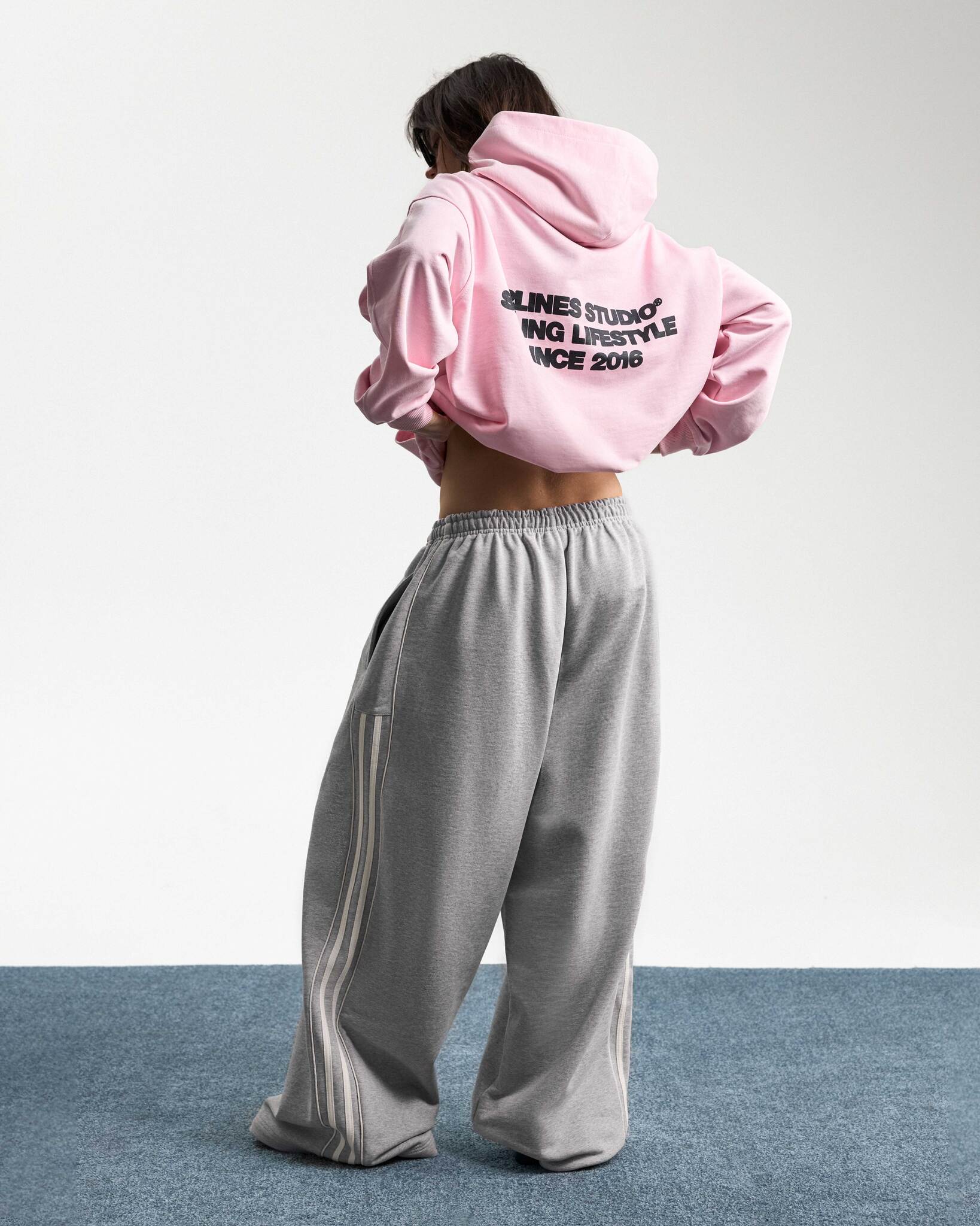 ORLINES STUDIO HOODIE-11