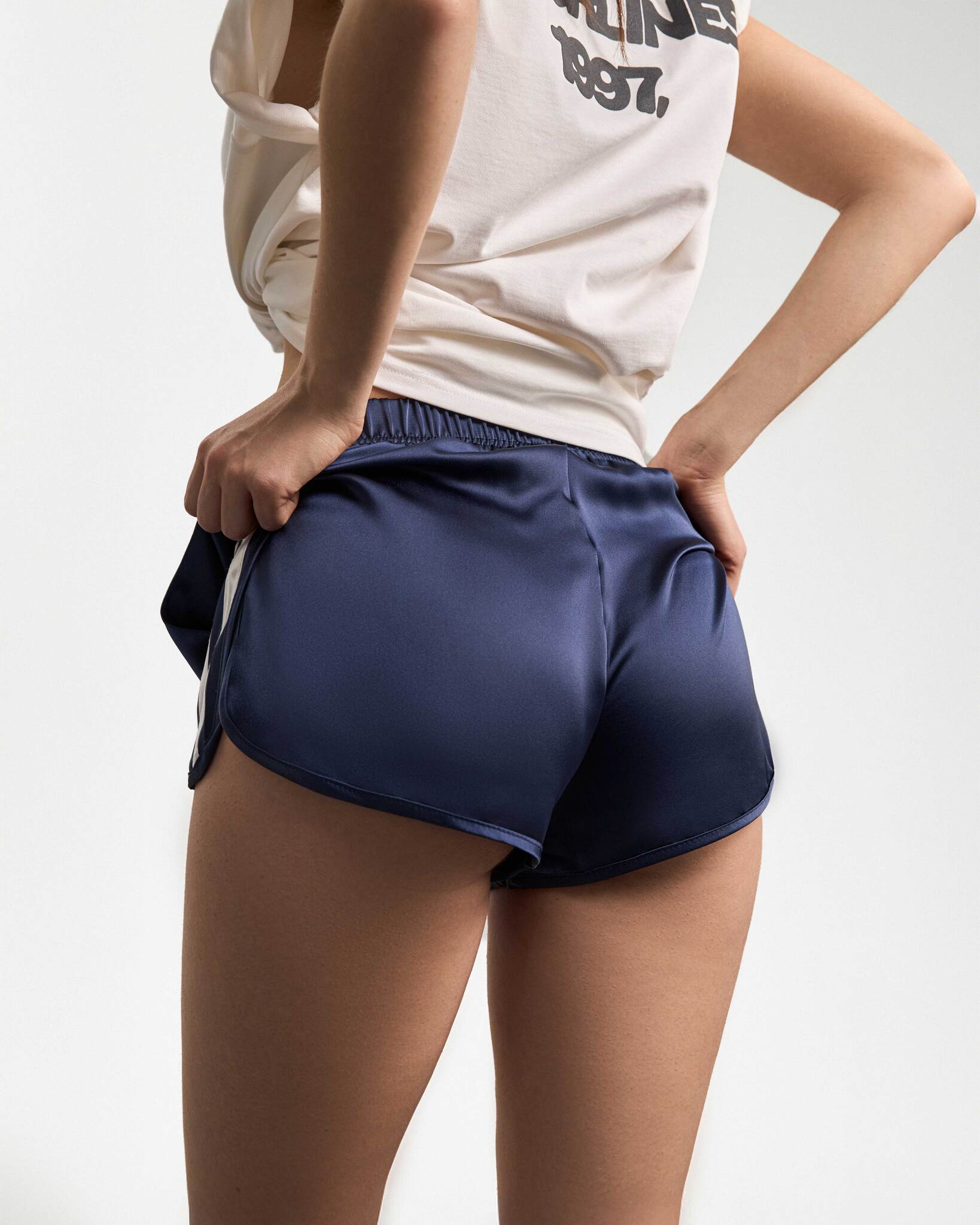 GLAM BLUE SHORTS